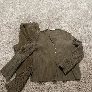 Zara two pice set forest green